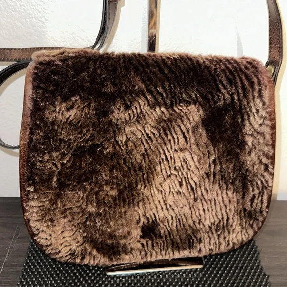 Patricia Nash Leather Large Purse Approximately 10"x12”x3” - Picture 2 of 7